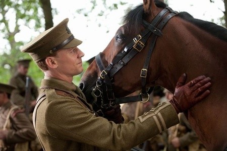 Боевой конь (2011)