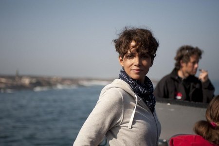 Заклинательница акул (2012 )