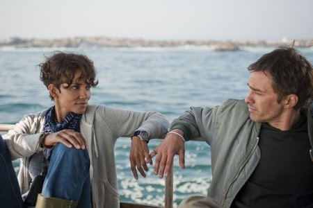Заклинательница акул (2012 )