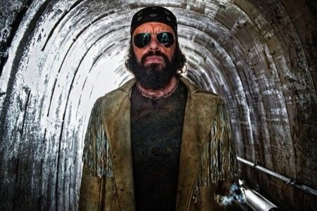 Люди в черном 3 (2012)